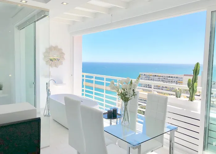 Апартаменты Loft Del Mar - Charming Luxury At La Roca *